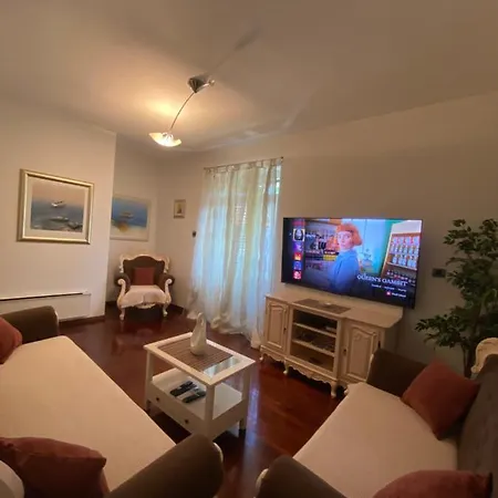 Luxury 7heaven Apartmán *